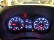 ✅ 2018 Hyundai Accent SE • VIN: 3KPC24A30JE011760 • Лот: 52108045. Опубликован ранее на Copart с пробегом 109 048 миль. Бесплатный доступ к архиву аукционных продаж из США и подробный отчёт об истории автомобиля на DreamBid. Изображение 9.