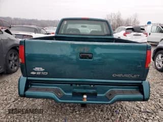 ✅ 1997 Chevrolet S-10 LS • VIN: 1GCCS19X6VK247600 • Лот: 86149534. Опубликован ранее на Copart с пробегом 157 668 миль. Бесплатный доступ к архиву аукционных продаж из США и подробный отчёт об истории автомобиля на DreamBid. Изображение 6.