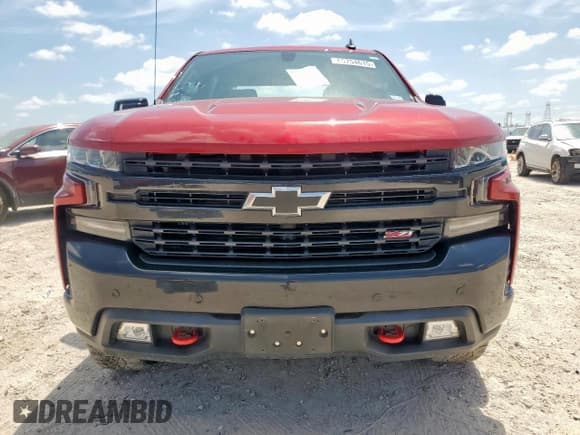 ✅ 2022 Chevrolet Silverado 1500 LT Trail Boss • VIN: 1GCPYFEL8NZ228411 • Lot: 65754615. Wystawiony na Copart z przebiegiem 52 380 mil. Bezpłatny archiwum sprzedaży aukcyjnych z USA i szczegółowy raport historii pojazdu na DreamBid. Zdjęcie 5.
