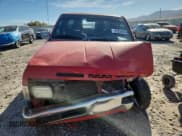 ✅ 1994 Nissan Frontier SE • VIN: 1N6HD16YXRC395484 • Лот: 91234345. Опубликован ранее на Copart с пробегом 110 190 миль. Бесплатный доступ к архиву аукционных продаж из США и подробный отчёт об истории автомобиля на DreamBid. Изображение 5.