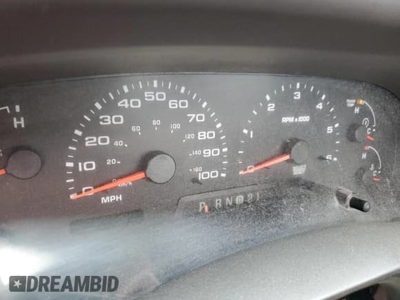 ✅ 2004 Ford F-250 XL • VIN: 1FTNF21L84EC53410 • Лот: 86488395. Опубликован ранее на Copart с пробегом Не указан. Бесплатный доступ к архиву аукционных продаж из США и подробный отчёт об истории автомобиля на DreamBid. Изображение 9.