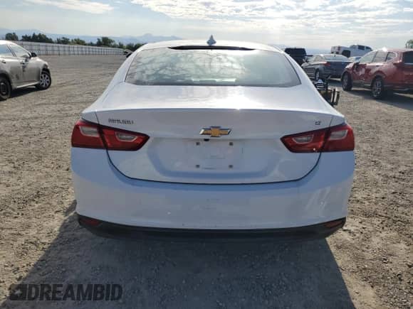 2017 Chevrolet Malibu LT z VIN 1G1ZE5ST4HF205237, wystawiony jako Copart lot #70060195 z przebiegiem 167 801 mil mil oraz Szkoda całkowita • Salvage title. Historia ofert i sprzedaży dostępna na DreamBid. Obrazek 6.