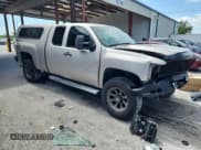 ✅ 2008 Chevrolet Silverado 2500HD 1LT • VIN: 1GCHK29K38E183101 • Lot: 62728485. Wystawiony na Copart z przebiegiem 177 204 mil. Bezpłatny archiwum sprzedaży aukcyjnych z USA i szczegółowy raport historii pojazdu na DreamBid. Zdjęcie 4.