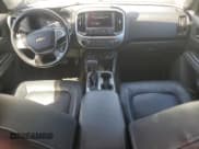 ✅ 2017 Chevrolet Colorado 4WD LT • VIN: 1GCPTCE10H1301012 • Lot: 64581665. Listed on Copart with 125,755 mi. Free auction sales archive from the USA and detailed vehicle history report at DreamBid. Image 8.