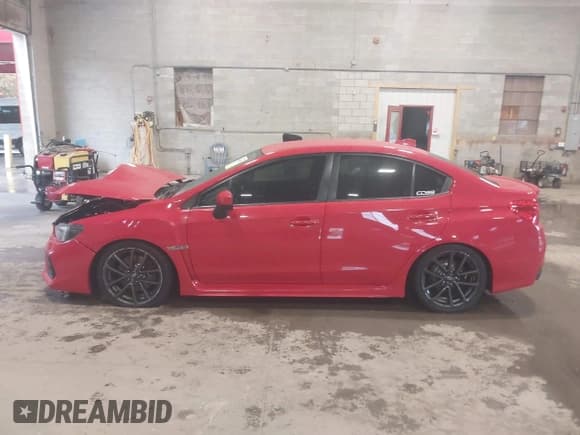 ✅ 2020 Subaru WRX • VIN: JF1VA1A64L9828568 • Lot: 43468582. Wystawiony na IAAI z przebiegiem 69 337 mil. Bezpłatny archiwum sprzedaży aukcyjnych z USA i szczegółowy raport historii pojazdu na DreamBid. Zdjęcie 14.
