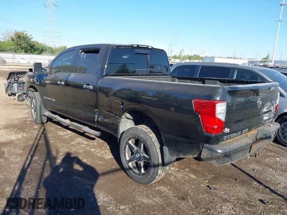 ✅ 2017 Nissan Titan SV • VIN: 1N6BA1F39HN528449 • Лот: 43408378. Опубликован ранее на IAAI с пробегом 133 689 миль. Бесплатный доступ к архиву аукционных продаж из США и подробный отчёт об истории автомобиля на DreamBid. Изображение 3.