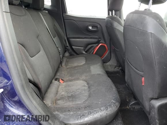 ✅ 2016 Jeep Renegade Trailhawk • VIN: ZACCJBCT4GPD51896 • Лот: 86292765. Опубликован ранее на Copart с пробегом 120 151 миль. Бесплатный доступ к архиву аукционных продаж из США и подробный отчёт об истории автомобиля на DreamBid. Изображение 10.