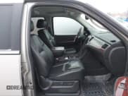 ✅ 2009 Cadillac Escalade • VIN: 1GYFK43589R198431 • Lot: 41198776. Listed on IAAI with 159,734 mi. Free auction sales archive from the USA and detailed vehicle history report at DreamBid. Image 5.