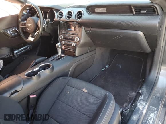 ✅ 2015 Ford Mustang V6 • VIN: 1FA6P8AM1F5387861 • Lot: 91293425. Listed on Copart with 127,243 mi. Free auction sales archive from the USA and detailed vehicle history report at DreamBid. Image 8.