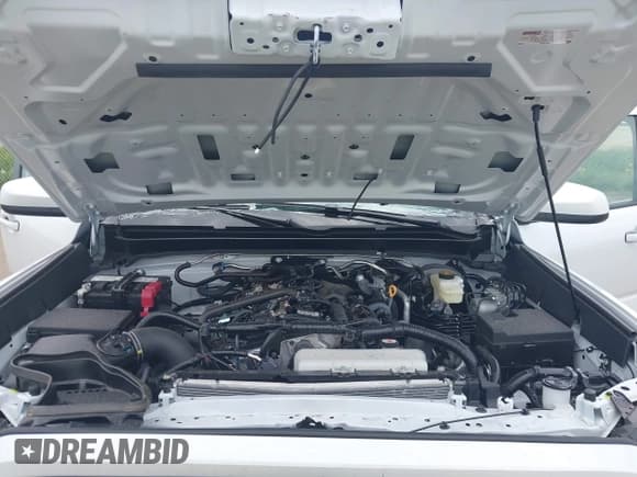 ✅ 2025 Toyota Tacoma SR • VIN: 3TYLB5JN4ST063931 • Лот: 42525758. Опубликован ранее на IAAI с пробегом 7 985 миль. Бесплатный доступ к архиву аукционных продаж из США и подробный отчёт об истории автомобиля на DreamBid. Изображение 10.