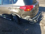 ✅ 2014 Toyota RAV4 XLE • VIN: 2T3RFREV3EW149746 • Lot: 43783159. Wystawiony na IAAI z przebiegiem 75 700 mil. Bezpłatny archiwum sprzedaży aukcyjnych z USA i szczegółowy raport historii pojazdu na DreamBid. Zdjęcie 6.