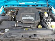 ✅ 2017 Jeep Wrangler Unlimited Sport • VIN: 1C4BJWDG0HL587942 • Lot: 43808464. Wystawiony na IAAI z przebiegiem 119 054 mil. Bezpłatny archiwum sprzedaży aukcyjnych z USA i szczegółowy raport historii pojazdu na DreamBid. Zdjęcie 10.