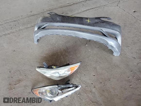 ✅ 2012 Hyundai Sonata GLS • VIN: 5NPEB4ACXCH371884 • Lot: 71806834. Listed on Copart with 86,451 mi. Free auction sales archive from the USA and detailed vehicle history report at DreamBid. Image 12.