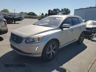✅ 2017 Volvo XC60 Inscription • VIN: YV440MRU3H2001915 • Lot: 81512965. Wystawiony na Copart z przebiegiem 68 037 mil. Bezpłatny archiwum sprzedaży aukcyjnych z USA i szczegółowy raport historii pojazdu na DreamBid. Zdjęcie 1.