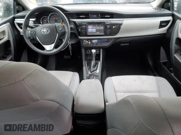 ✅ 2015 Toyota Corolla LE • VIN: 5YFBURHE7FP188015 • Лот: 92470535. Опубликован ранее на Copart с пробегом 219 932 миль. Бесплатный доступ к архиву аукционных продаж из США и подробный отчёт об истории автомобиля на DreamBid. Изображение 8.