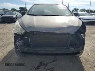 2013 Hyundai Tucson GL z VIN KM8JT3AB5DU654984, wystawiony jako Copart lot #72258644 z przebiegiem 123 394 mil mil oraz Szkoda całkowita • Salvage title. Historia ofert i sprzedaży dostępna na DreamBid. Obrazek 5.