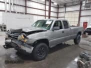 ✅ 2006 Chevrolet Silverado 2500HD LT1 • VIN: 1GCHK29UX6E263400 • Lot: 43512984. Wystawiony na IAAI z przebiegiem 185 395 mil. Bezpłatny archiwum sprzedaży aukcyjnych z USA i szczegółowy raport historii pojazdu na DreamBid. Zdjęcie 2.