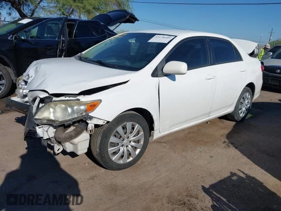 ✅ 2012 Toyota Corolla L • VIN: JTDBU4EE8C9173886 • Lot: 43278409. Wystawiony na IAAI z przebiegiem 130 324 mil. Bezpłatny archiwum sprzedaży aukcyjnych z USA i szczegółowy raport historii pojazdu na DreamBid. Zdjęcie 2.