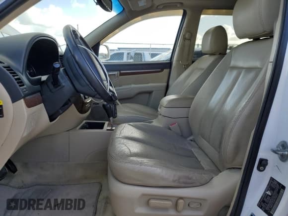✅ 2009 Hyundai Santa Fe Limited • VIN: 5NMSH13E09H298920 • Lot: 80206294. Listed on Copart with 183,289 mi. Free auction sales archive from the USA and detailed vehicle history report at DreamBid. Image 7.