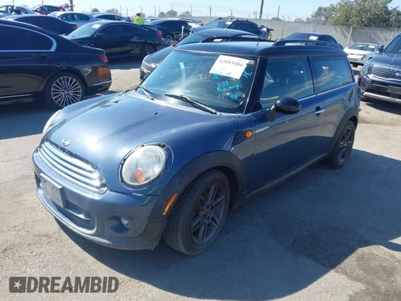 ✅ 2011 MINI Clubman • VIN: WMWZF3C51BT187763 • Lot: 42883484. Listed on IAAI with 118,389 mi. Free auction sales archive from the USA and detailed vehicle history report at DreamBid. Image 2.
