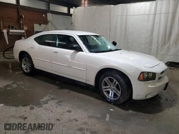 2008 Dodge Charger Police with VIN 2B3LA43H98H239994, listed as a Copart auction lot 76195534 with 185,756 mi miles and Salvage title. Bid and sale history available at DreamBid. Image 4.