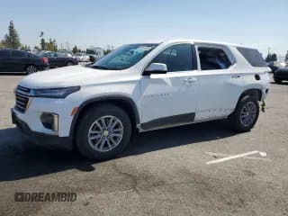 ✅ 2022 Chevrolet Traverse LT Cloth • VIN: 1GNEVGKW5NJ133718 • Lot: 80818155. Wystawiony na Copart z przebiegiem 47 797 mil. Bezpłatny archiwum sprzedaży aukcyjnych z USA i szczegółowy raport historii pojazdu na DreamBid. Zdjęcie 1.