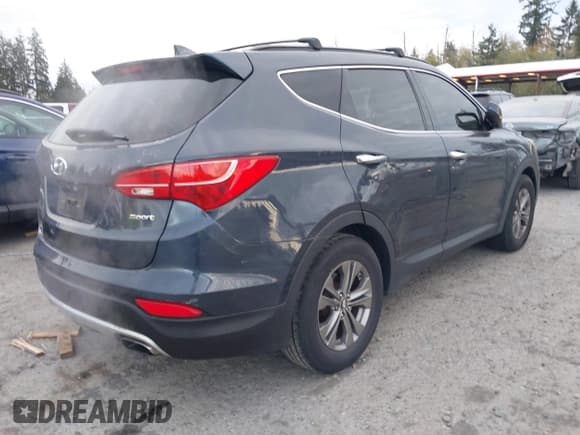 ✅ 2013 Hyundai Santa Fe Sport • VIN: 5XYZU3LB8DG087690 • Лот: 43492682. Опубликован ранее на IAAI с пробегом 124 249 миль. Бесплатный доступ к архиву аукционных продаж из США и подробный отчёт об истории автомобиля на DreamBid. Изображение 4.