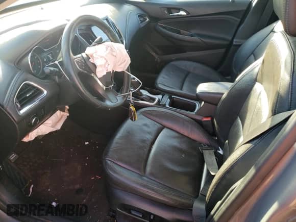 ✅ 2018 Chevrolet Cruze Premier • VIN: 1G1BF5SM5J7127879 • Лот: 68385442. Размещён на Copart с пробегом 116 762 миль миль. Получите бесплатный доступ к архиву аукционных продаж из США и посмотрите подробный отчёт об истории автомобиля на DreamBid. Изображение 7.