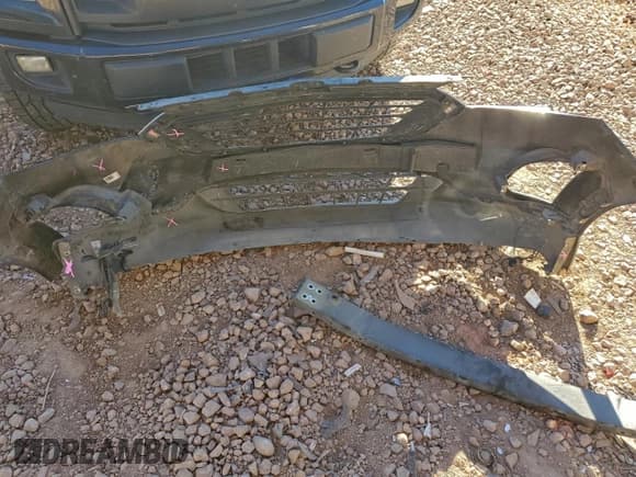 ✅ 2020 Chevrolet Equinox LT • VIN: 2GNAXVEX0L6223760 • Lot: 95475365. Listed on Copart with 119,073 mi. Free auction sales archive from the USA and detailed vehicle history report at DreamBid. Image 12.