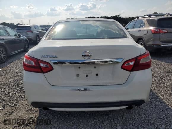 2016 Nissan Altima S с VIN 1N4AL3AP6GN370476, выставлен на аукционе Copart как лот 80214985 с пробегом 149 835 миль миль и Списание • Salvage title. История ставок и продаж доступна на DreamBid. Изображение 6.