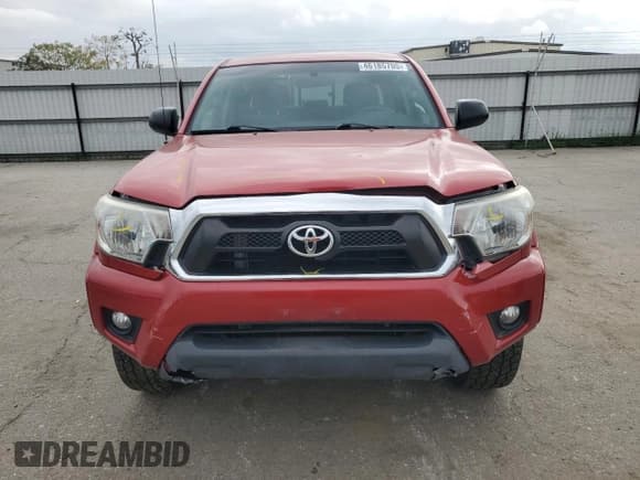 ✅ 2015 Toyota Tacoma PreRunner • VIN: 3TMJU4GN5FM183242 • Lot: 46185705. Listed on Copart with 71,932 mi. Free auction sales archive from the USA and detailed vehicle history report at DreamBid. Image 5.