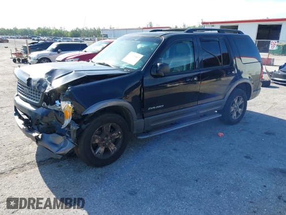 ✅ 2004 Ford Explorer XLT • VIN: 1FMZU73W74ZA59659 • Lot: 42921867. Wystawiony na IAAI z przebiegiem 111 449 mil. Bezpłatny archiwum sprzedaży aukcyjnych z USA i szczegółowy raport historii pojazdu na DreamBid. Zdjęcie 17.