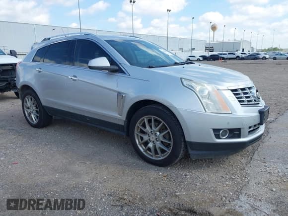 ✅ 2013 Cadillac SRX Performance Collection • VIN: 3GYFNDE30DS513053 • Lot: 43530295. Listed on IAAI with 124,178 mi. Free auction sales archive from the USA and detailed vehicle history report at DreamBid. Image 1.