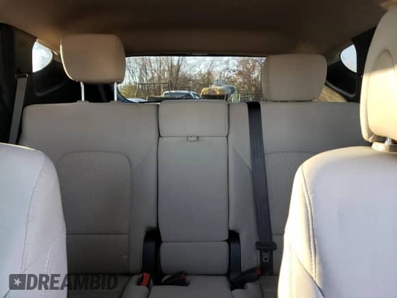 ✅ 2018 Hyundai Santa Fe 2.4L • VIN: 5XYZT3LB0JG521471 • Lot: 68947912. Wystawiony na Copart z przebiegiem 79 100 mil mil. Skorzystaj z bezpłatnego archiwum sprzedaży aukcyjnych z USA i zobacz szczegółowy raport historii pojazdu na DreamBid. Zdjęcie 10.