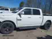 2017 Ram 1500 Night z VIN 1C6RR7MT4HS766699, wystawiony jako IAAI lot #41692973 z przebiegiem 134 746 mil mil oraz . Historia ofert i sprzedaży dostępna na DreamBid. Obrazek 14.