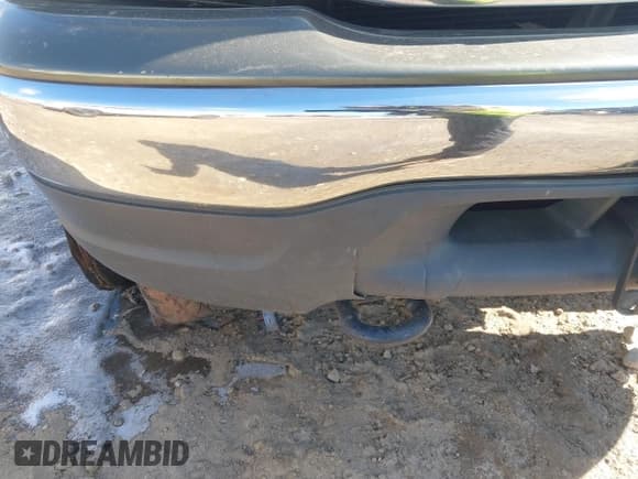 ✅ 2001 Ford Expedition XLT • VIN: 1FMRU16W91LA79385 • Lot: 41379687. Wystawiony na IAAI z przebiegiem Nie podano. Bezpłatny archiwum sprzedaży aukcyjnych z USA i szczegółowy raport historii pojazdu na DreamBid. Zdjęcie 12.