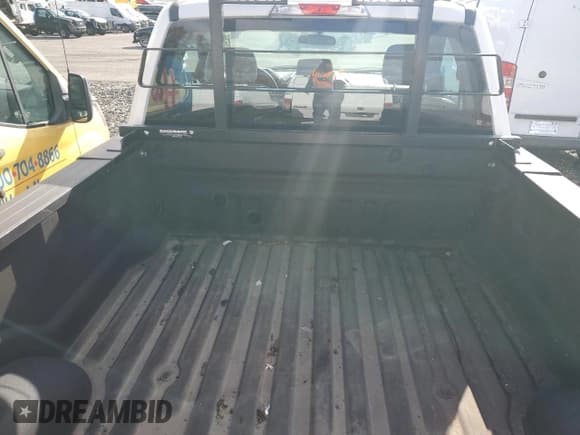 ✅ 2022 Ford F-250 XL • VIN: 1FTBF2B65NEG17070 • Lot: 91765965. Wystawiony na Copart z przebiegiem 18 632 mil. Bezpłatny archiwum sprzedaży aukcyjnych z USA i szczegółowy raport historii pojazdu na DreamBid. Zdjęcie 10.