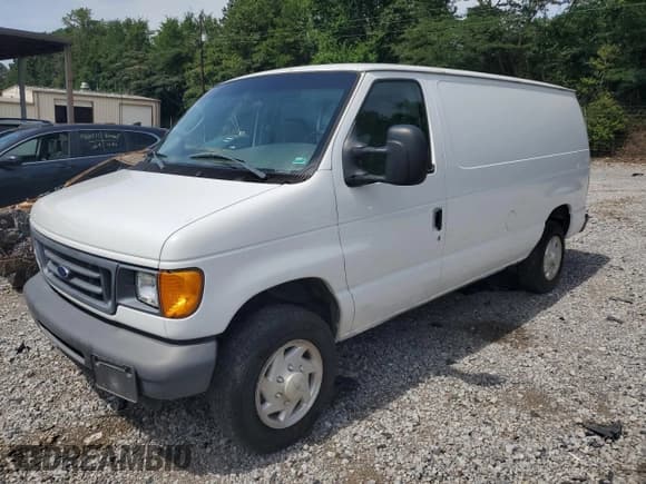 ✅ 2007 Ford Econoline Cargo Commercial • VIN: 1FTNE14W37DA27868 • Lot: 62163175. Wystawiony na Copart z przebiegiem 170 589 mil. Bezpłatny archiwum sprzedaży aukcyjnych z USA i szczegółowy raport historii pojazdu na DreamBid. Zdjęcie 1.