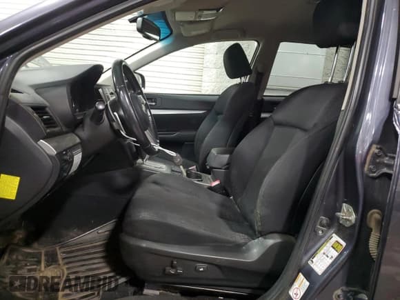 ✅ 2010 Subaru Outback • VIN: 4S4BRCFC2A3378365 • Lot: 44026165. Wystawiony na Copart z przebiegiem 311 863 mil. Bezpłatny archiwum sprzedaży aukcyjnych z USA i szczegółowy raport historii pojazdu na DreamBid. Zdjęcie 7.