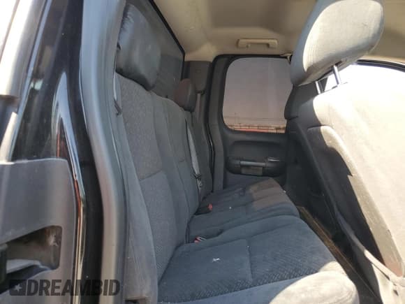 ✅ 2008 Chevrolet Silverado 1500 2LT • VIN: 2GCEC19J981181713 • Lot: 74697924. Wystawiony na Copart z przebiegiem 282 368 mil. Bezpłatny archiwum sprzedaży aukcyjnych z USA i szczegółowy raport historii pojazdu na DreamBid. Zdjęcie 11.