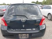 ✅ 2008 Toyota Yaris • VIN: JTDJT923485170870 • Lot: 43219933. Wystawiony na IAAI z przebiegiem 100 757 mil. Bezpłatny archiwum sprzedaży aukcyjnych z USA i szczegółowy raport historii pojazdu na DreamBid. Zdjęcie 16.