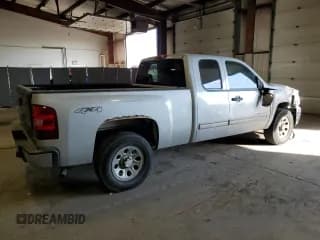 ✅ 2013 Chevrolet Silverado 1500 LS • VIN: 1GCRKREA4DZ305185 • Lot: 78172444. Listed on Copart with Not provided. Free auction sales archive from the USA and detailed vehicle history report at DreamBid. Image 3.