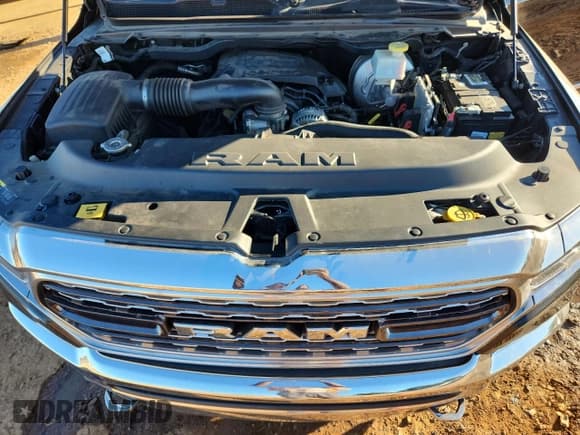 ✅ 2019 Ram 1500 Limited • VIN: 1C6SRFHT0KN503623 • Лот: 86814145. Опубликован ранее на Copart с пробегом 135 866 миль. Бесплатный доступ к архиву аукционных продаж из США и подробный отчёт об истории автомобиля на DreamBid. Изображение 11.