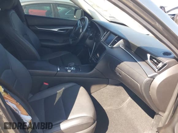 ✅ 2019 Infiniti QX50 Essential • VIN: 3PCAJ5M10KF121746 • Лот: 41885209. Опубликован ранее на IAAI с пробегом 39 943 миль. Бесплатный доступ к архиву аукционных продаж из США и подробный отчёт об истории автомобиля на DreamBid. Изображение 5.