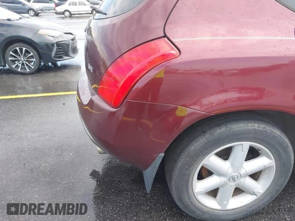 ✅ 2005 Nissan Murano SL • VIN: JN8AZ08T55W312848 • Lot: 42093640. Wystawiony na IAAI z przebiegiem 232 735 mil. Bezpłatny archiwum sprzedaży aukcyjnych z USA i szczegółowy raport historii pojazdu na DreamBid. Zdjęcie 13.