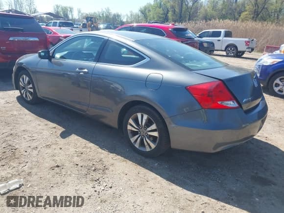 ✅ 2012 Honda Accord LX-S • VIN: 1HGCS1A36CA023403 • Lot: 41976867. Listed on IAAI with 92,080 mi. Free auction sales archive from the USA and detailed vehicle history report at DreamBid. Image 3.