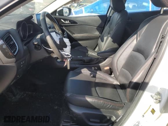 ✅ 2014 Mazda 3 i Grand Touring • VIN: JM1BM1M74E1164749 • Лот: 91735205. Опубликован ранее на Copart с пробегом 121 940 миль. Бесплатный доступ к архиву аукционных продаж из США и подробный отчёт об истории автомобиля на DreamBid. Изображение 7.