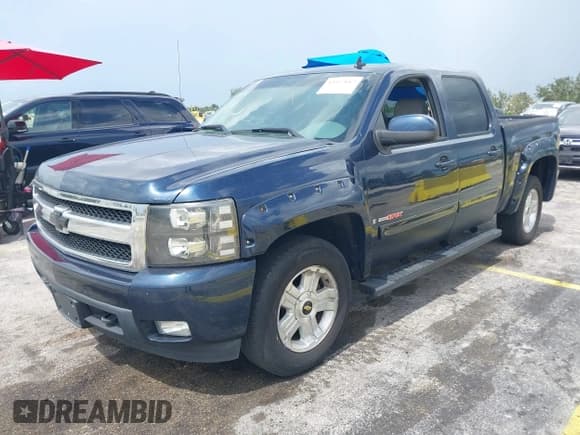✅ 2008 Chevrolet Silverado 1500 LTZ • VIN: 2GCEK13Y581224016 • Lot: 42927617. Listed on IAAI with 158,185 mi. Free auction sales archive from the USA and detailed vehicle history report at DreamBid. Image 2.