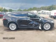 ✅ 2017 Tesla Model X 90D • VIN: 5YJXCAE21HF052403 • Лот: 43134449. Опубликован ранее на IAAI с пробегом 233 982 миль. Бесплатный доступ к архиву аукционных продаж из США и подробный отчёт об истории автомобиля на DreamBid. Изображение 13.