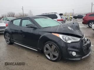 ✅ 2015 Hyundai Veloster Turbo • VIN: KMHTC6AE9FU229159 • Lot: 42687675. Wystawiony na Copart z przebiegiem 98 980 mil. Bezpłatny archiwum sprzedaży aukcyjnych z USA i szczegółowy raport historii pojazdu na DreamBid. Zdjęcie 4.
